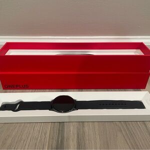 OnePlus Watch Midnight Black 4 GB